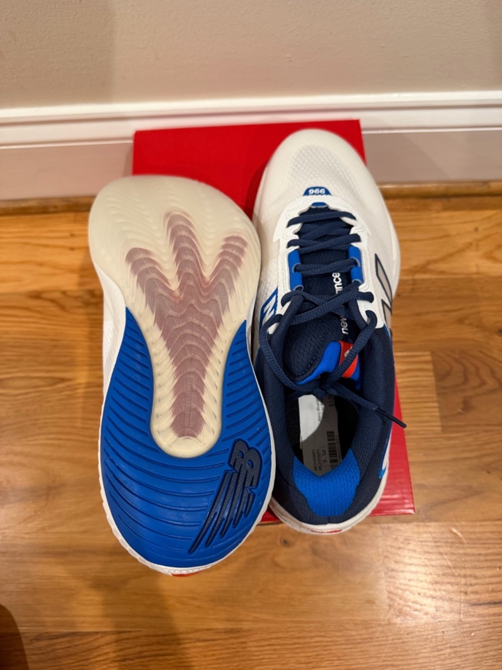 Mens New Balance Fuel Cell 996 Pickleball Shoe - Picture 5 of 6